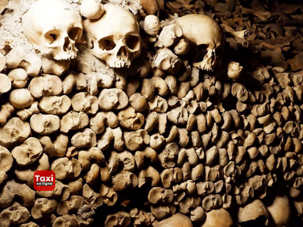 Exploration mystérieuse : Les secrets des Catacombes de Paris dévoilés - TAXIENLIGNE