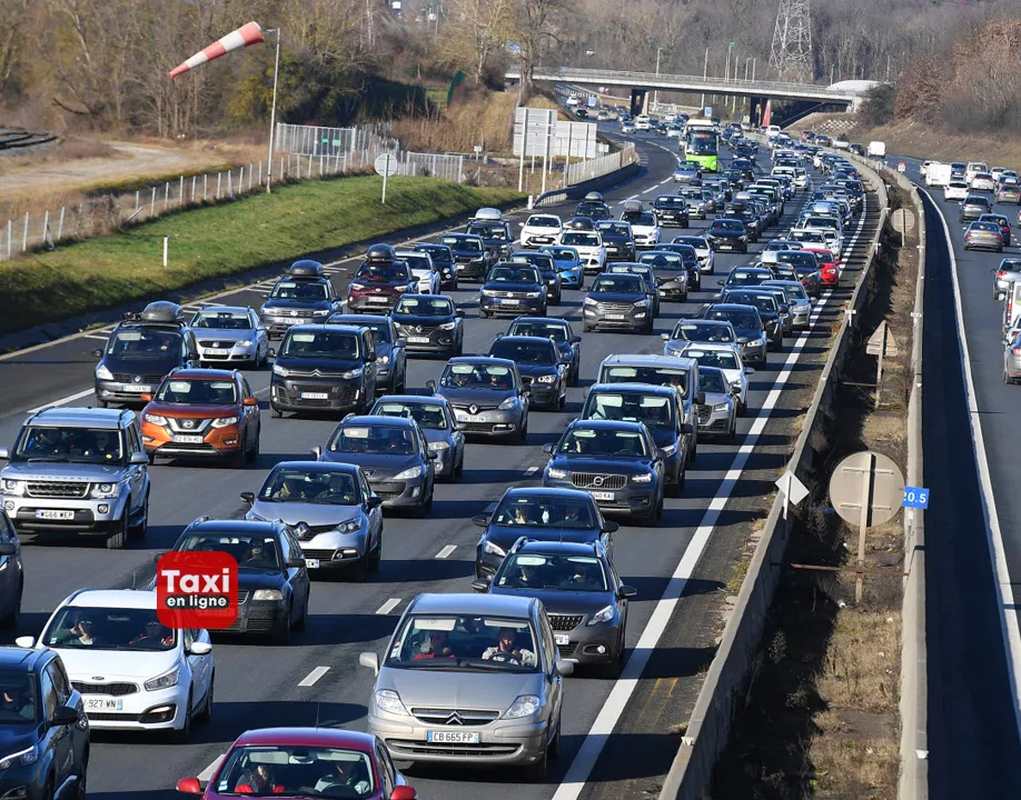 Ce Samedi : Bison Futé Annonce une Journée Mouvementée - TAXIENLIGNE