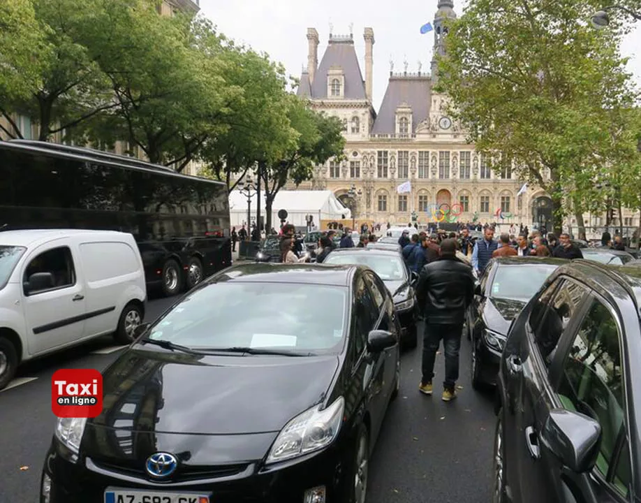 Mobilisation des taxis à Paris : Perturbations majeures sur les routes  - TAXIENLIGNE
